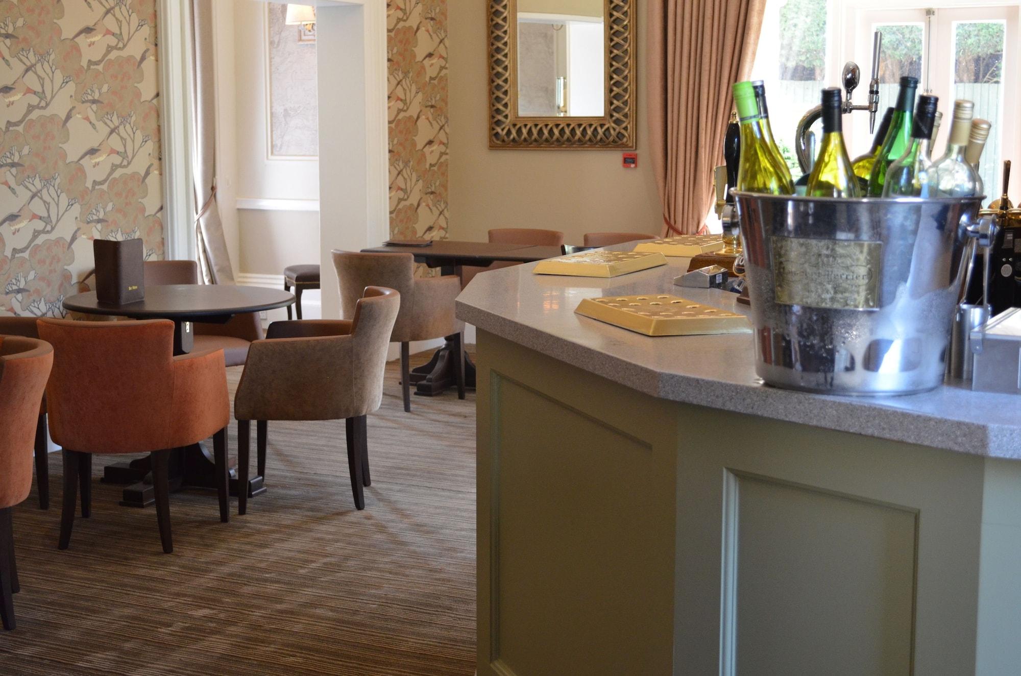 St Andrews Town Hotel Дройтуич Экстерьер фото