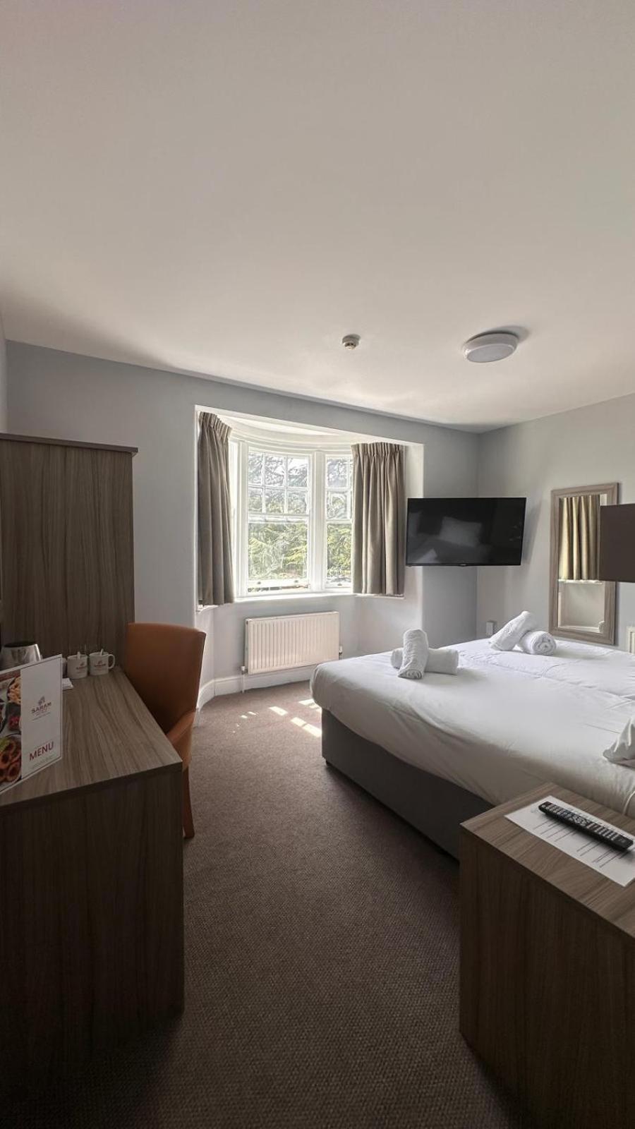 St Andrews Town Hotel Дройтуич Экстерьер фото