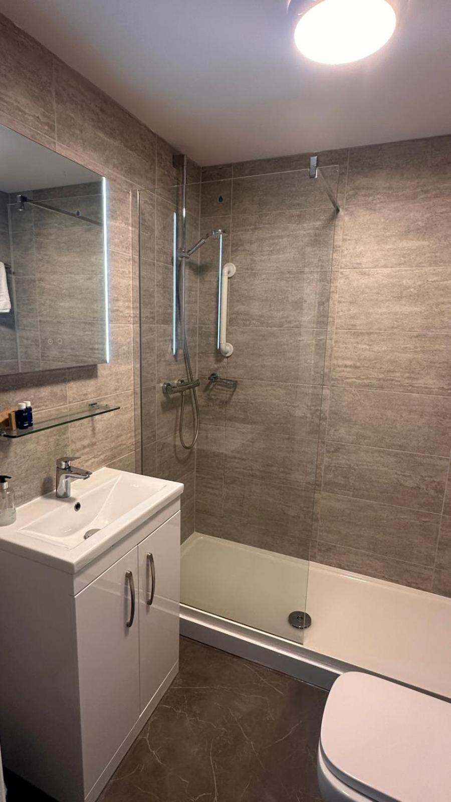 St Andrews Town Hotel Дройтуич Экстерьер фото