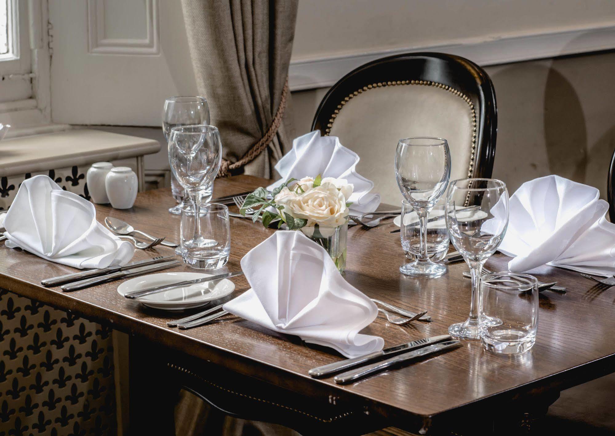 St Andrews Town Hotel Дройтуич Экстерьер фото