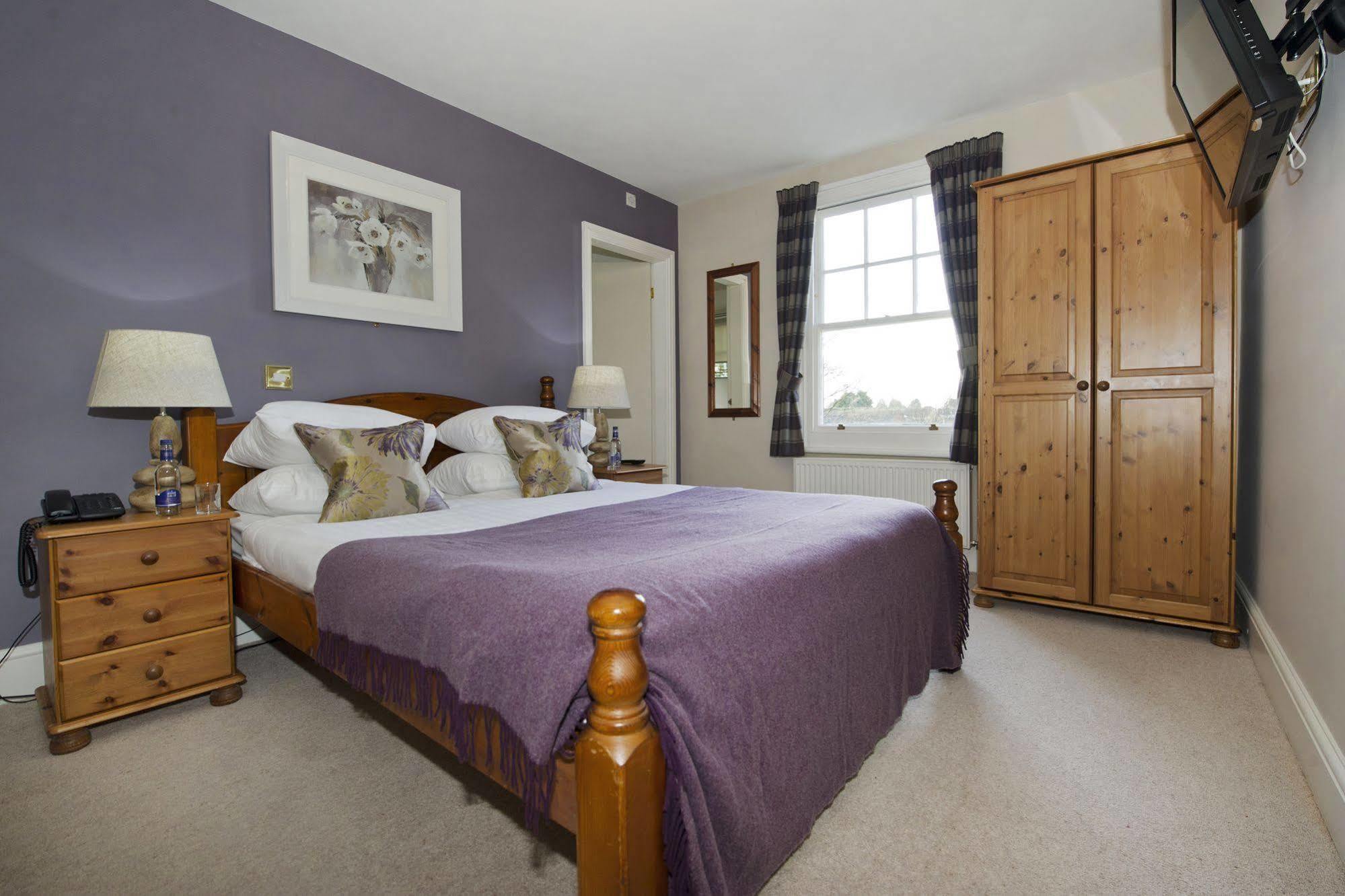 St Andrews Town Hotel Дройтуич Экстерьер фото